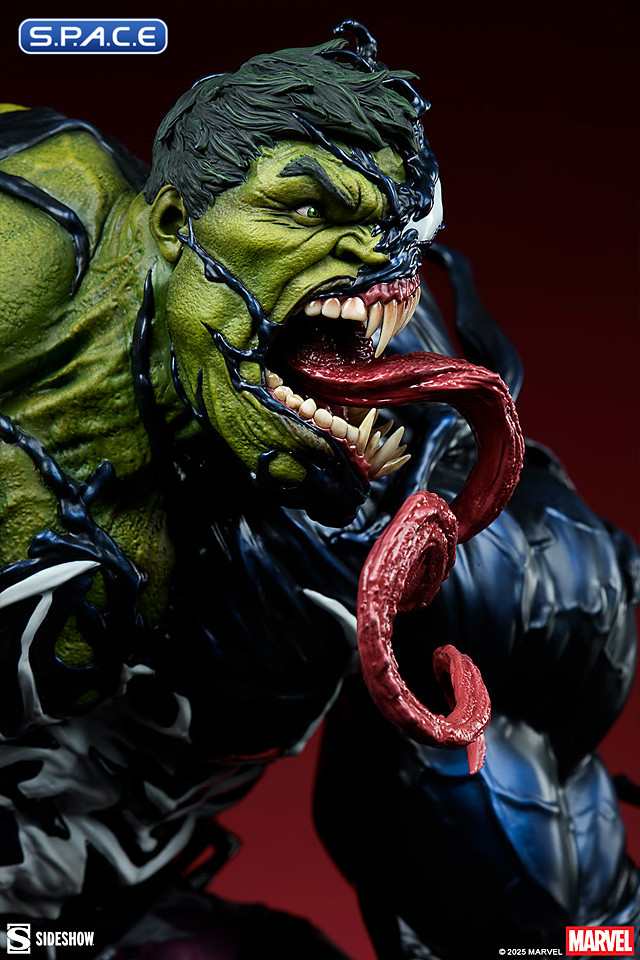 Venomized Hulk Premium Format Figure (Marvel)