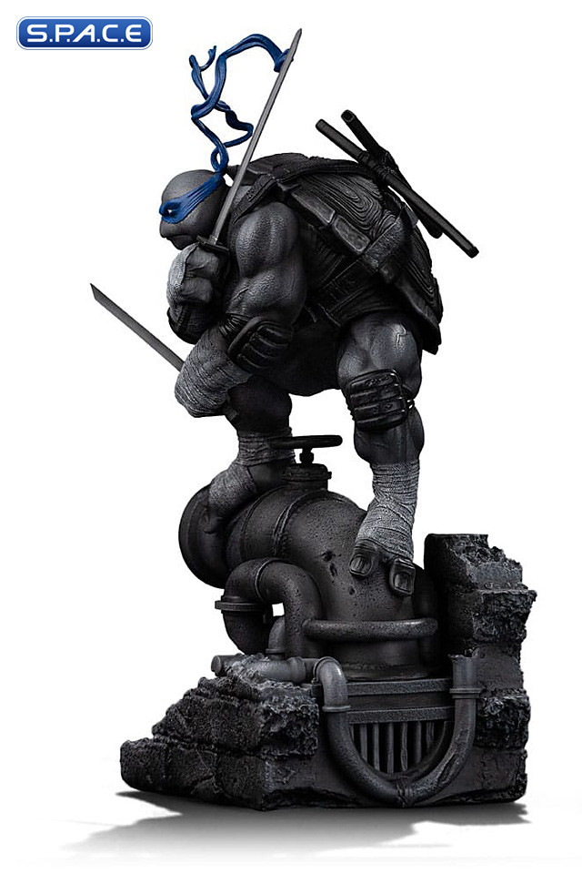 1/10 Scale Leonardo BDS Art Scale Statue - black & white Version (Teenage Mutant Ninja Turtles)