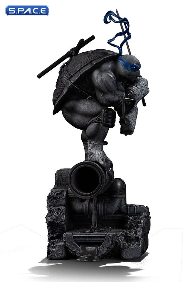 1/10 Scale Leonardo BDS Art Scale Statue - black & white Version (Teenage Mutant Ninja Turtles)