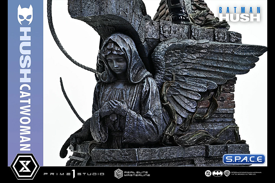 1/3 Scale Catwoman Real Elite Masterline Statue (Batman: Hush)