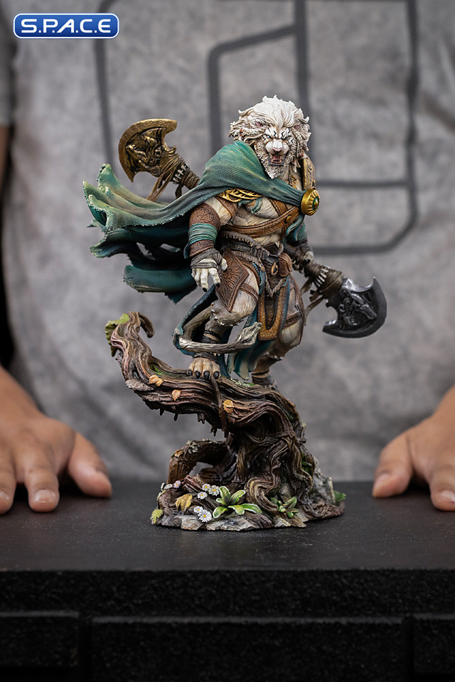 1/10 Scale Ajani Goldmane Art Scale Statue (Magic: The Gathering)