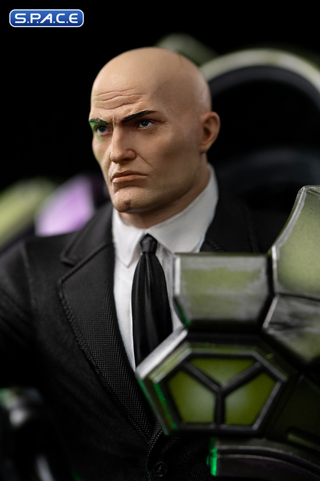 1/10 Scale Lex Luthor Unleashed Art Scale Statue (DC Comics)