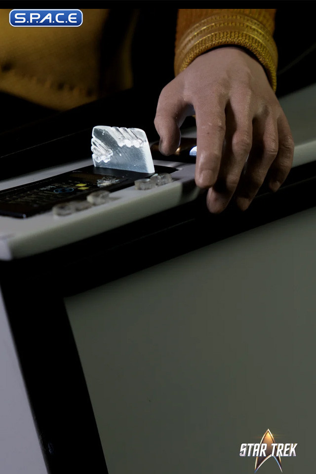 1/6 Scale USS Enterprise Captains Chair (Star Trek: Strange New Worlds)