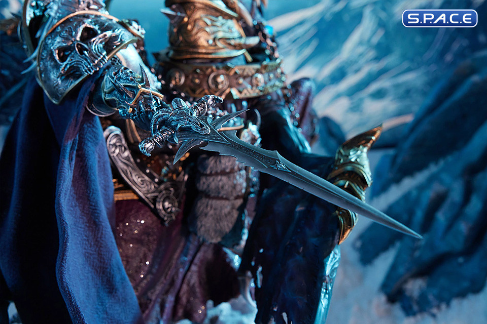 The Lich King & Invincible Statue (World of Warcraft)