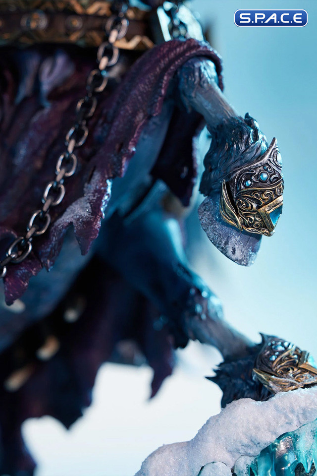 The Lich King & Invincible Statue (World of Warcraft)