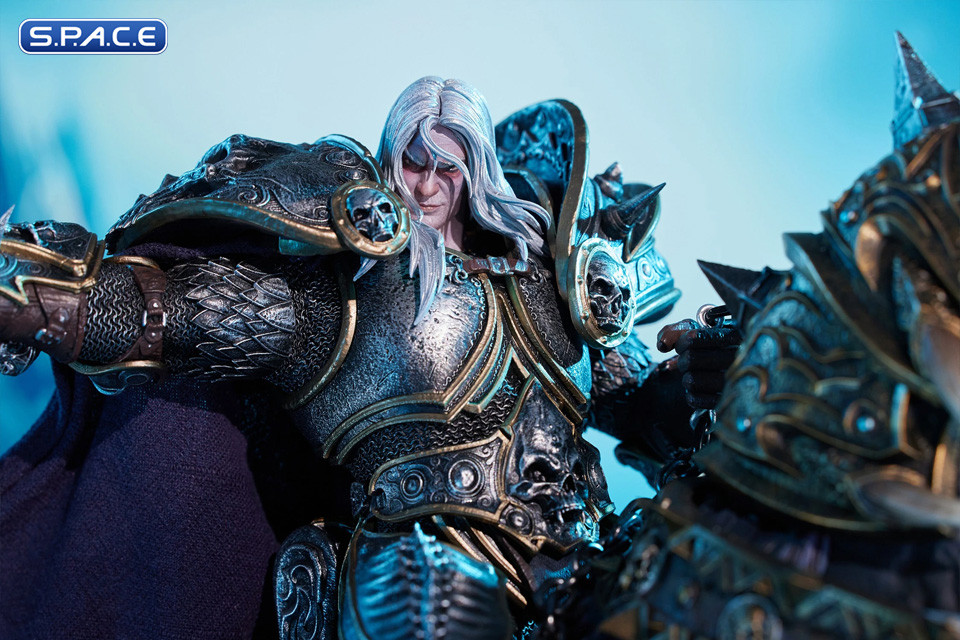 The Lich King & Invincible Statue (World of Warcraft)