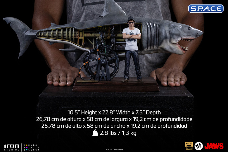 1/10 Scale Steven Spielberg & Jaws Deluxe Art Scale Statue (Jaws)