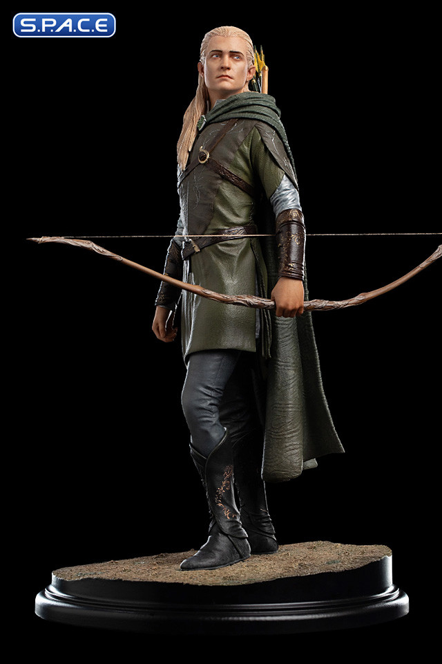 Legolas Hunter of the Plains Statue (Lord of the Rings)