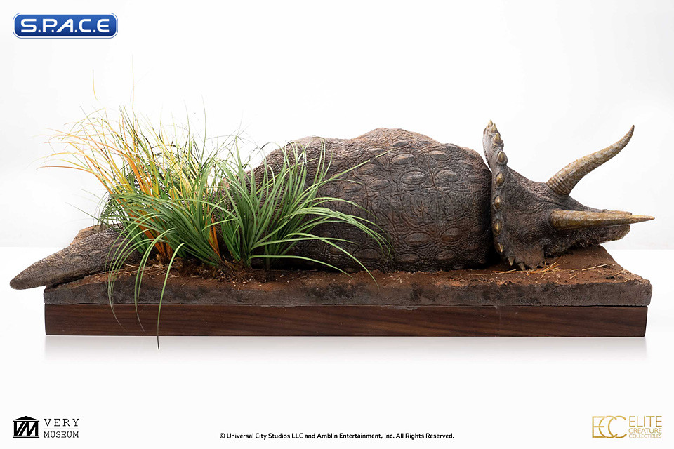 1/8 Scale Sick Triceratops Maquette (Jurassic Park)