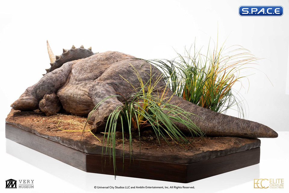 1/8 Scale Sick Triceratops Maquette (Jurassic Park)
