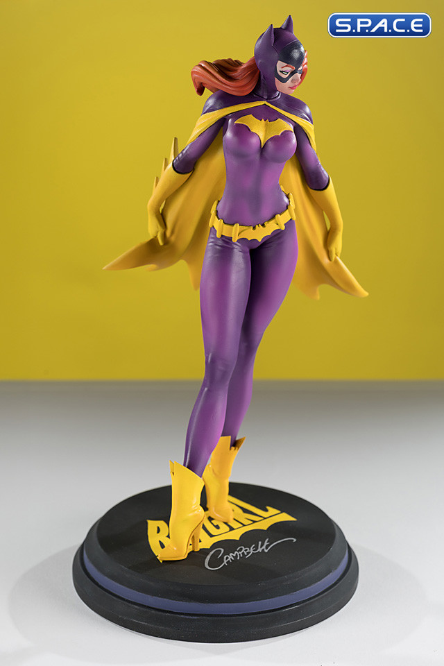 Batgirl by J. Scott Campbell Statue (Cover Girls of the DC Universe)