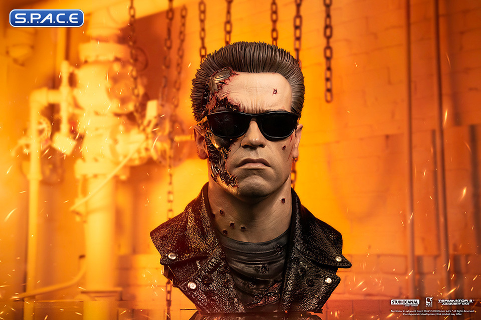 1:1 Battle Damaged T-800 Art Mask Life-Size Replica (Terminator 2)