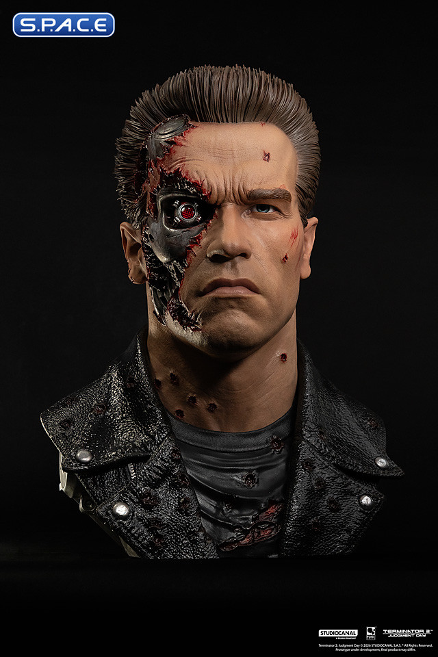 1:1 Battle Damaged T-800 Art Mask Life-Size Replica (Terminator 2)