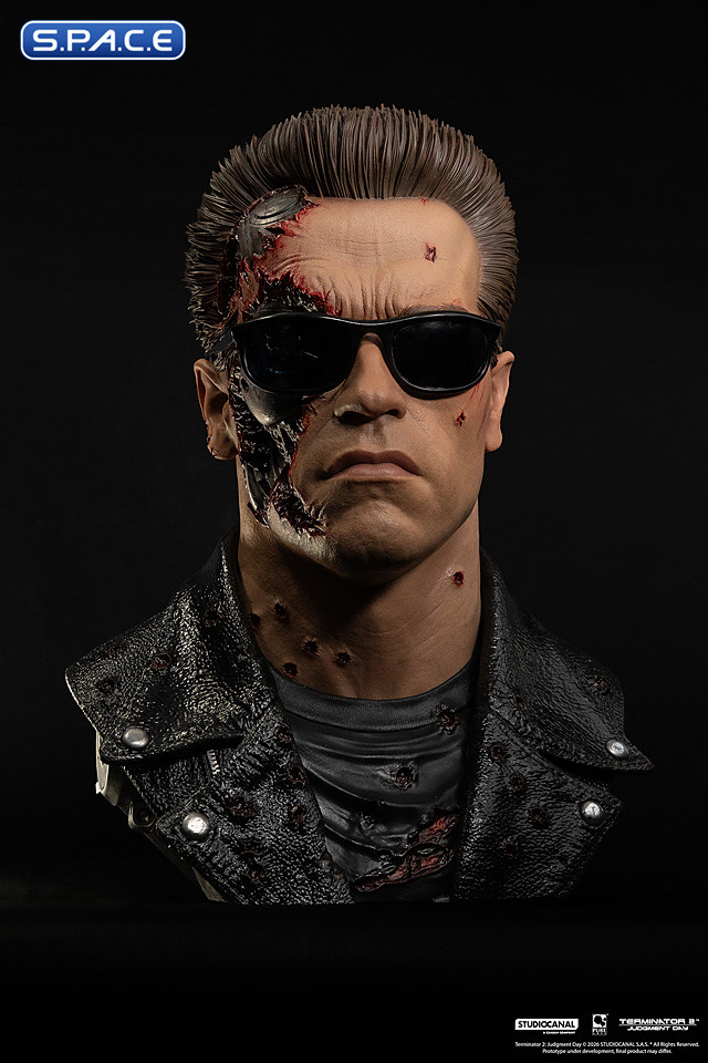 1:1 Battle Damaged T-800 Art Mask Life-Size Replica (Terminator 2)