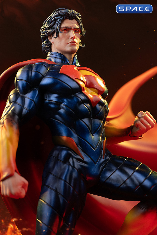 1/10 Scale Absolute Superman Art Scale Statue (DC Comics)