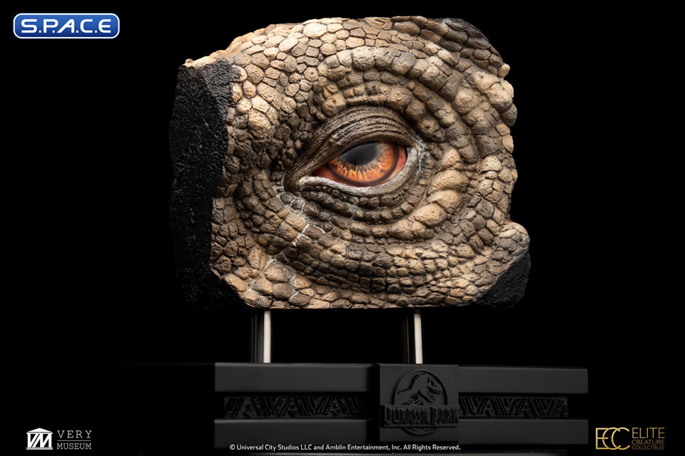 Sick Triceratops Eye Prop Replica (Jurassic Park)