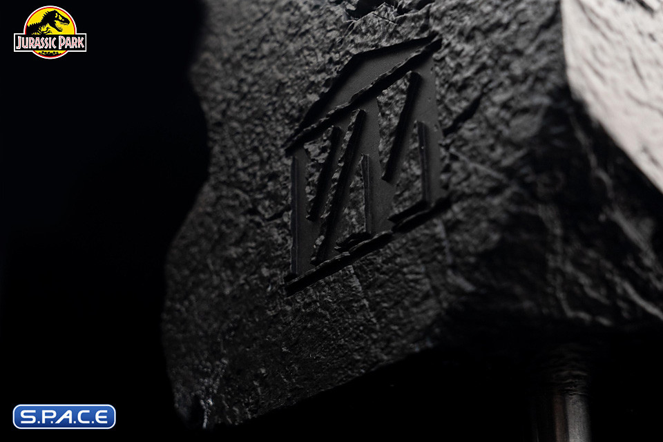 Sick Triceratops Eye Prop Replica (Jurassic Park)