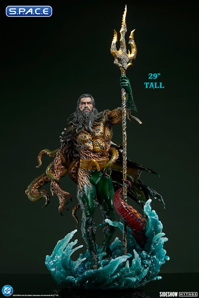 Aquaman �Lord of the Deep� Premium Format Figure (DC Comics)