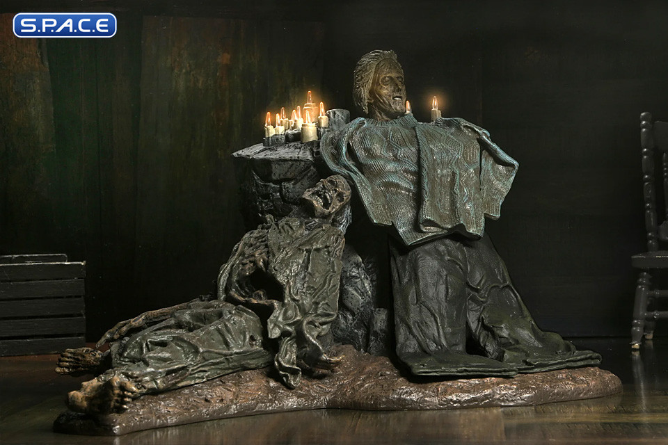 Pamela Shrine Diorama (Friday the 13th: The Game)