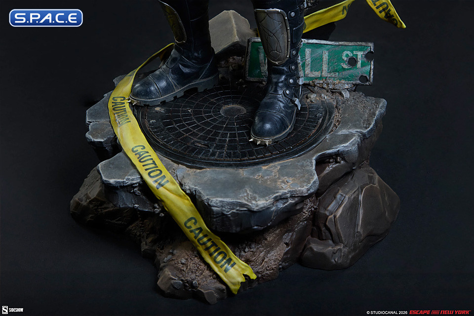 Snake Plissken Premium Format Figure (Escape from New York)