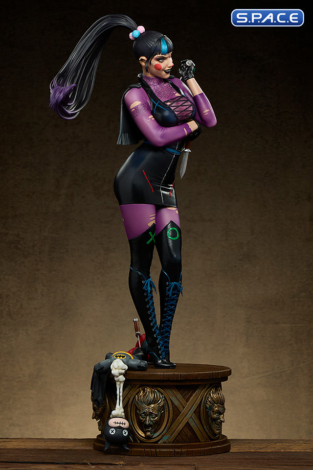 Punchline Premium Format Figure (DC Comics)