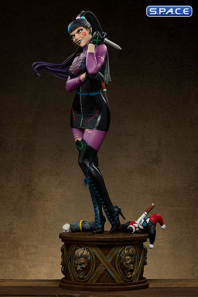 Punchline Premium Format Figure (DC Comics)