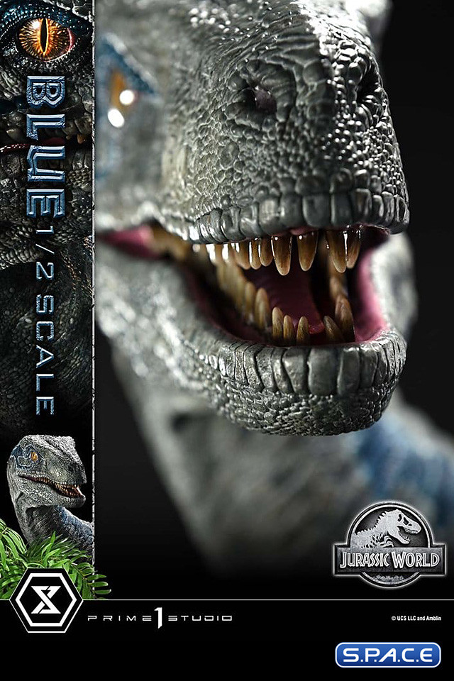 1/2 Scale Blue Legacy Museum Collection Statue - Bonus Version (Jurassic World: Fallen Kingdom)