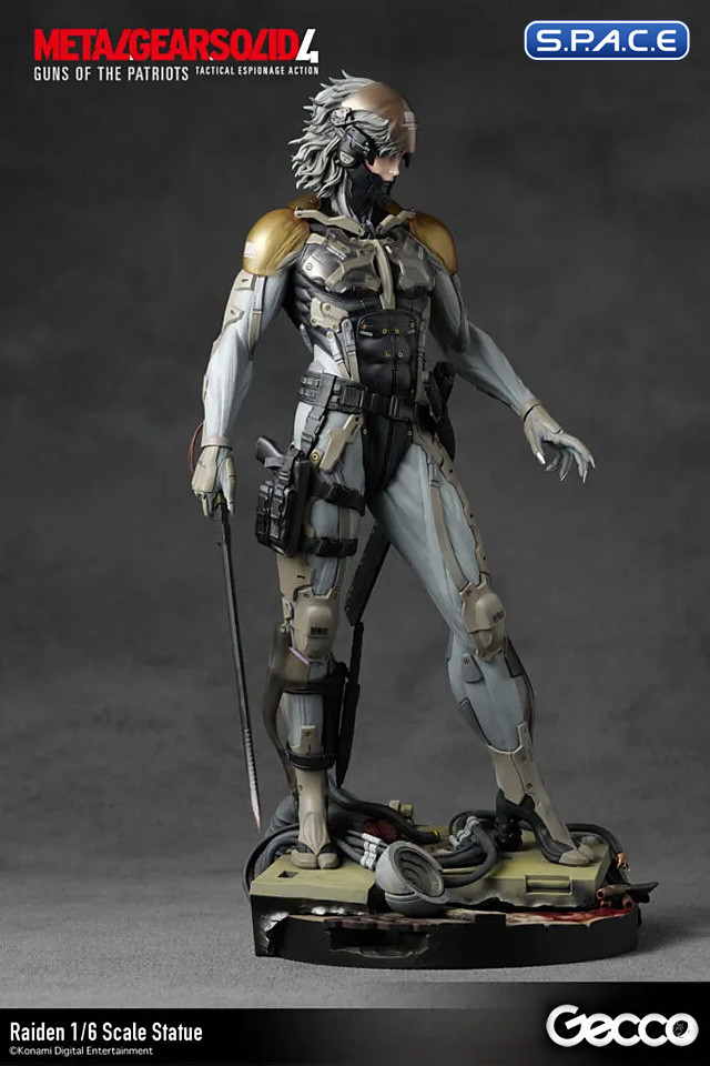 1/6 Scale Raiden Statue (Metal Gear Solid 4: Guns of the Patriots)