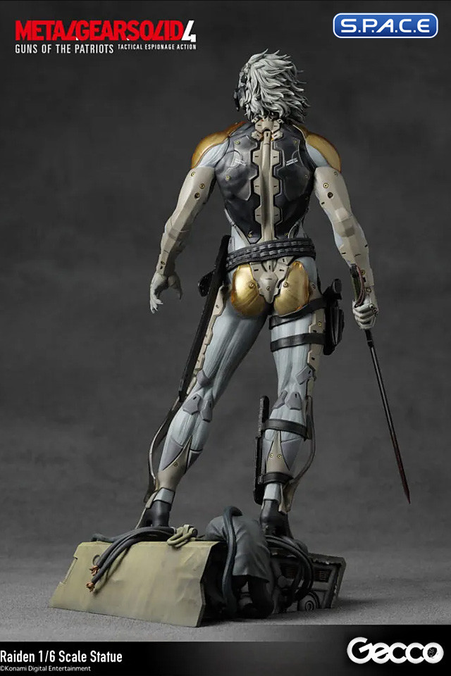 1/6 Scale Raiden Statue (Metal Gear Solid 4: Guns of the Patriots)