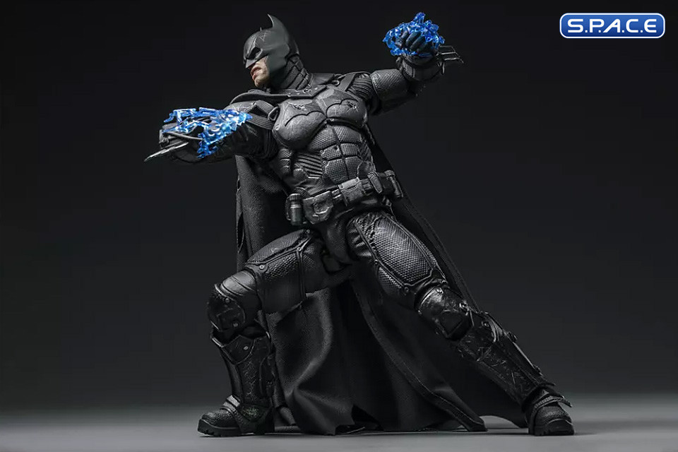 1/12 Scale Batman - Battle Damaged Version (Batman: Arkham Origins)