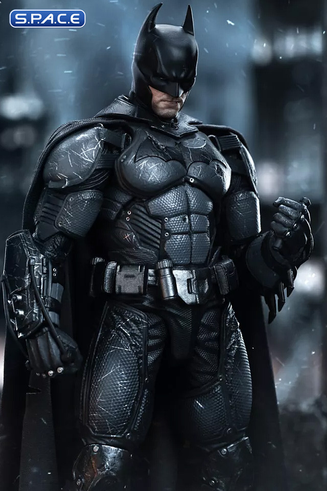 1/12 Scale Batman - Battle Damaged Version (Batman: Arkham Origins)
