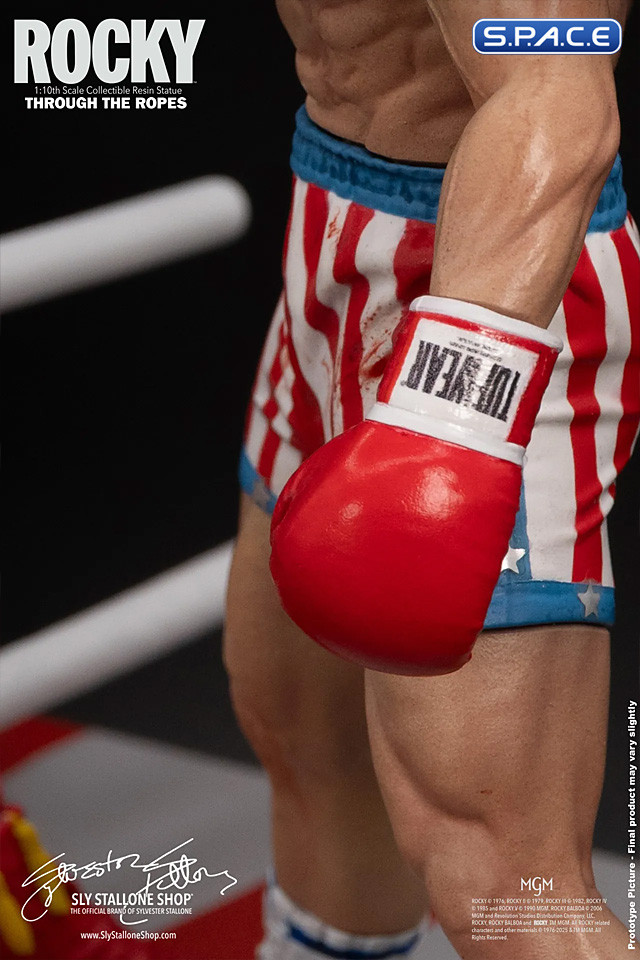 1/10 Scale Rocky Over Drago Through the Ropes Statue (Rocky 4)