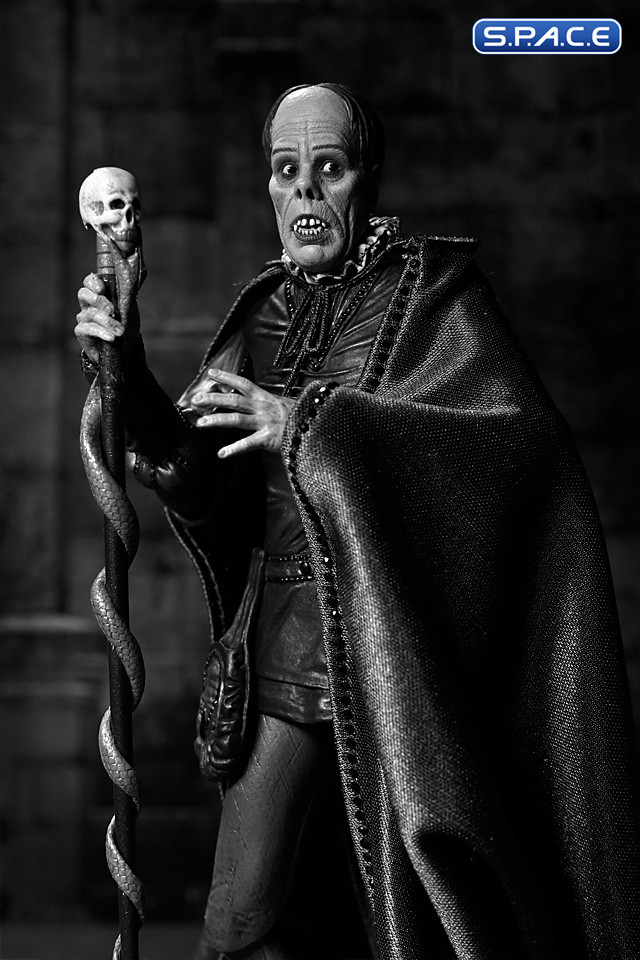 Ultimate Phantom of the Opera �Masque of the Red Death� - black & white Version (The Phantom of the Opera)