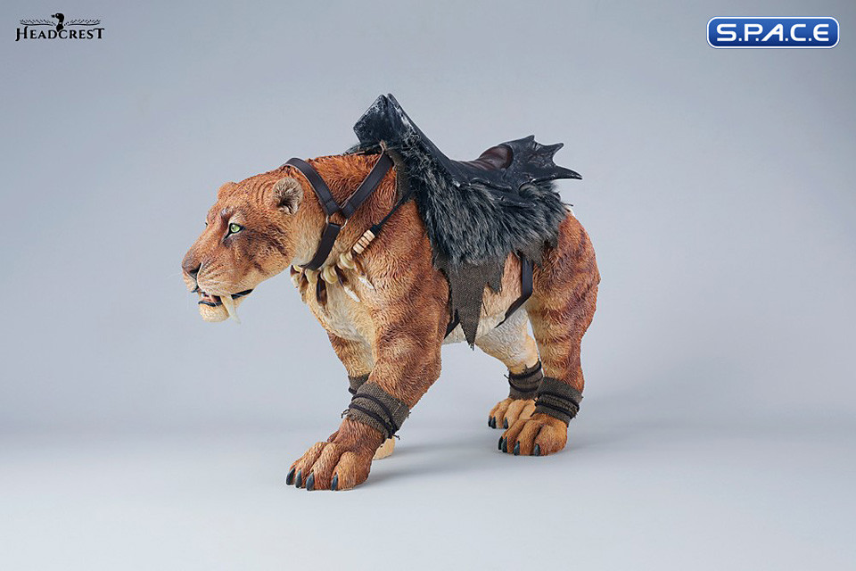Saber-Toothed Tiger Statue