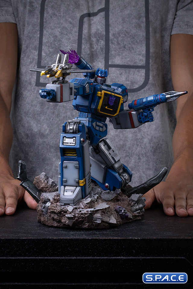 1/20 Scale Soundwave Demi Art Scale Statue (Transformers)
