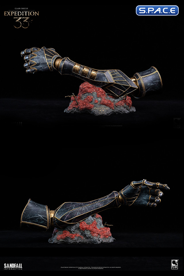 1:1 Arm of Gustave Life-Size Replica (Clair Obscur: Expedition 33)