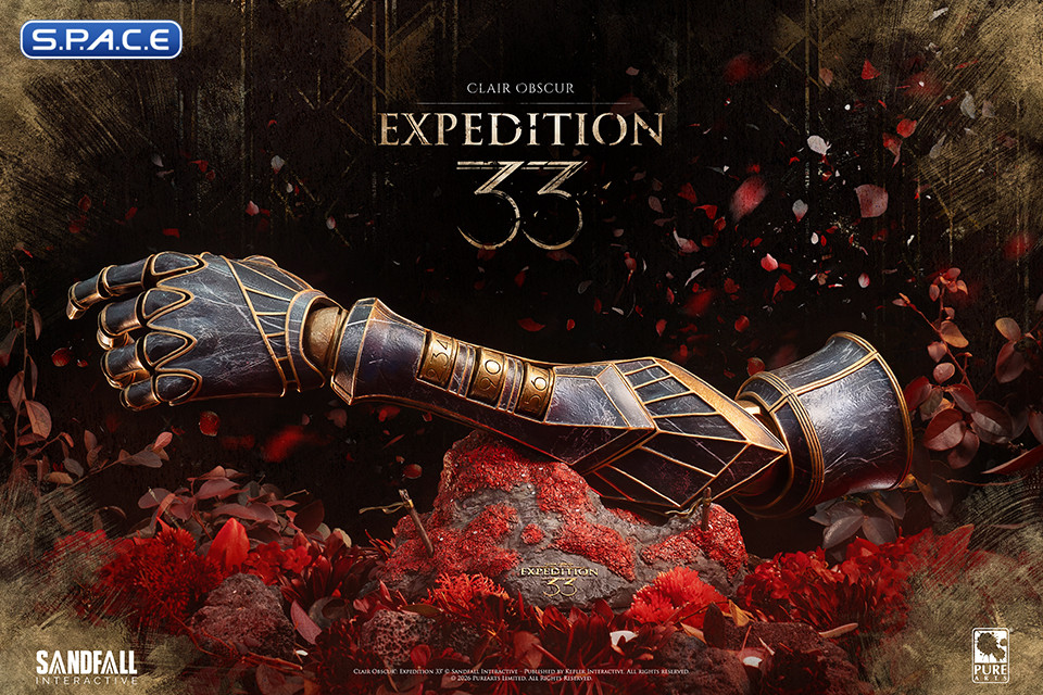 1:1 Arm of Gustave Life-Size Replica (Clair Obscur: Expedition 33)