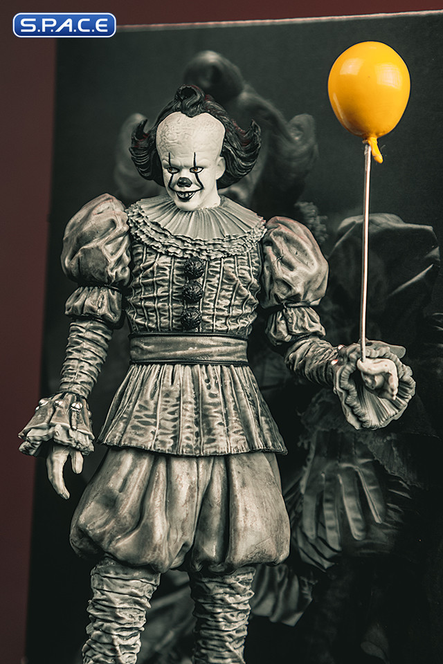 Pennywise Movie Maniacs - black & white Version (It: Welcome to Derry)