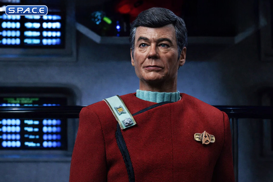 1/6 Scale Dr. Leonard McCoy - Regula 1 Version (Star Trek II: The Wrath of Khan)