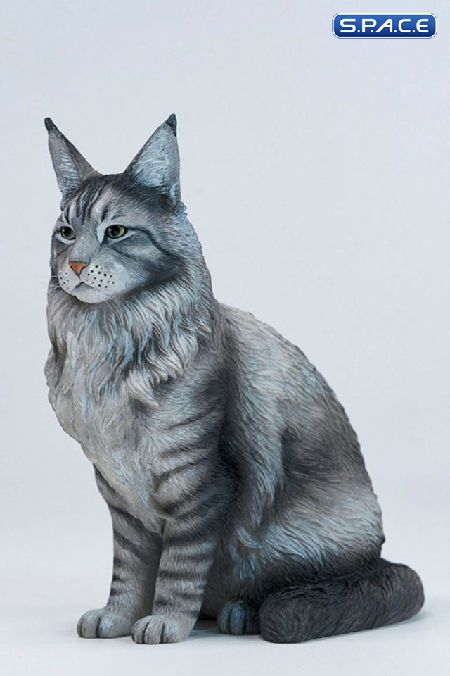 Sitting upright Maine Coon Statue - Version B