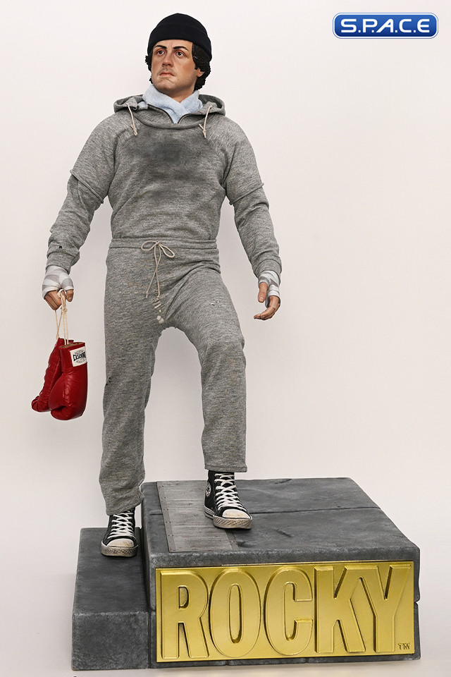 1/3 Scale Rocky �The Underdog� Statue (Rocky)