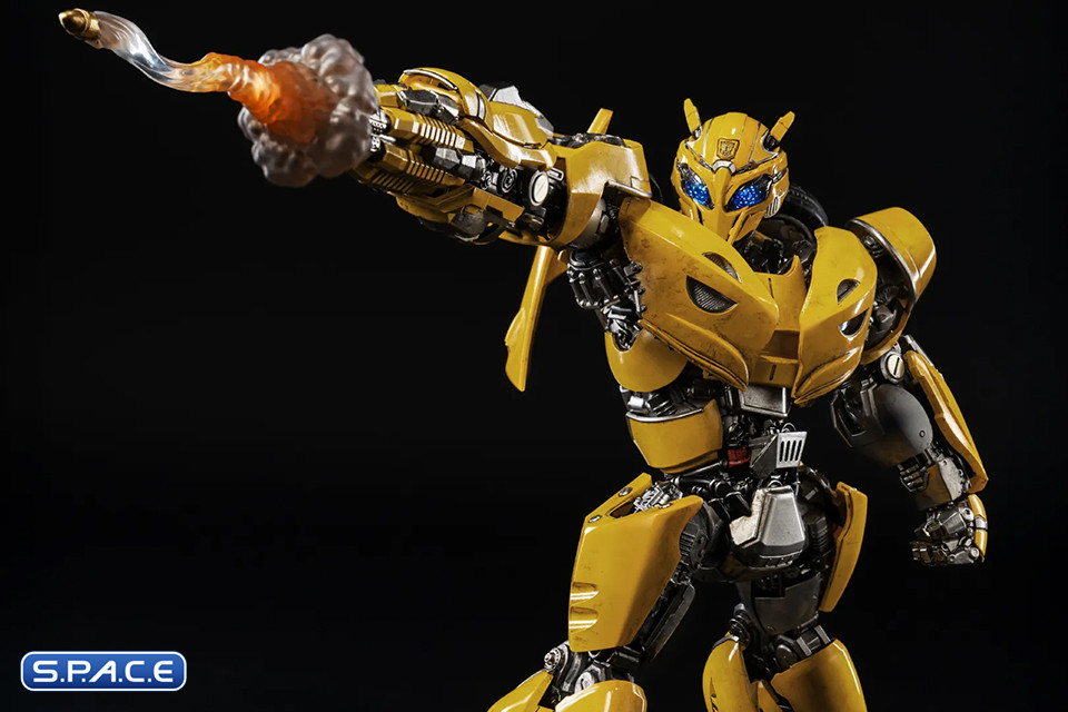 Bumblebee - Cybertron Mode DLX Scale Collectible Figure (Transformers: Bumblebee)