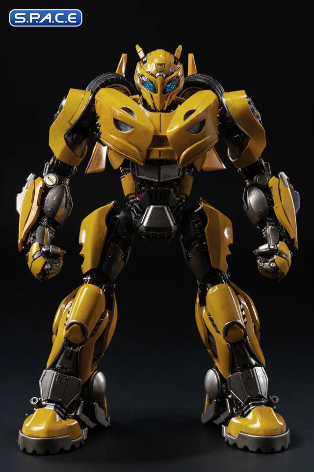 Bumblebee - Cybertron Mode DLX Scale Collectible Figure (Transformers: Bumblebee)