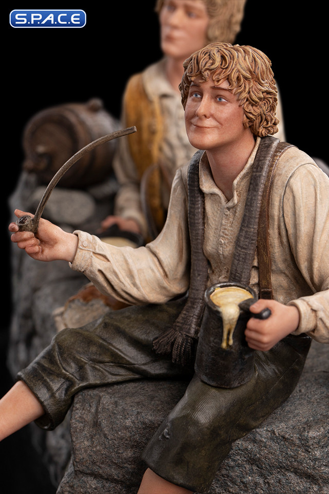 Merry and Pippin Mini-Statue (Lord of the Rings)
