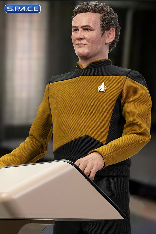 1/6 Scale Transporter Chief Miles OBrien with Console (Star Trek: The Next Generation)