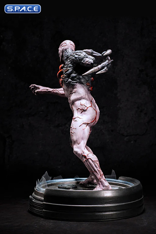 Tyrant T-002 Statue (Resident Evil)