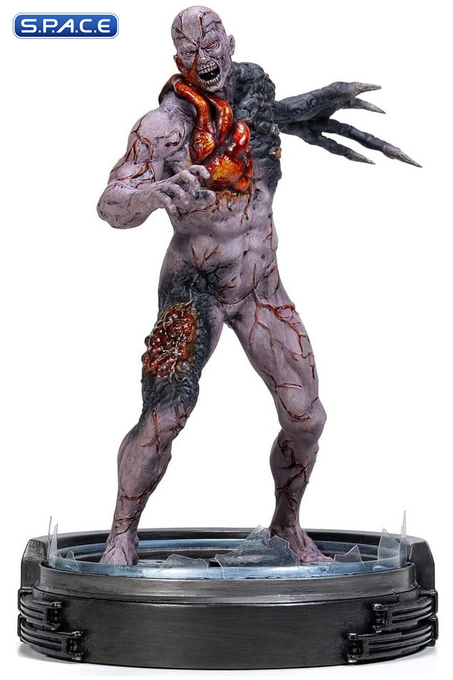 Tyrant T-002 Statue (Resident Evil)