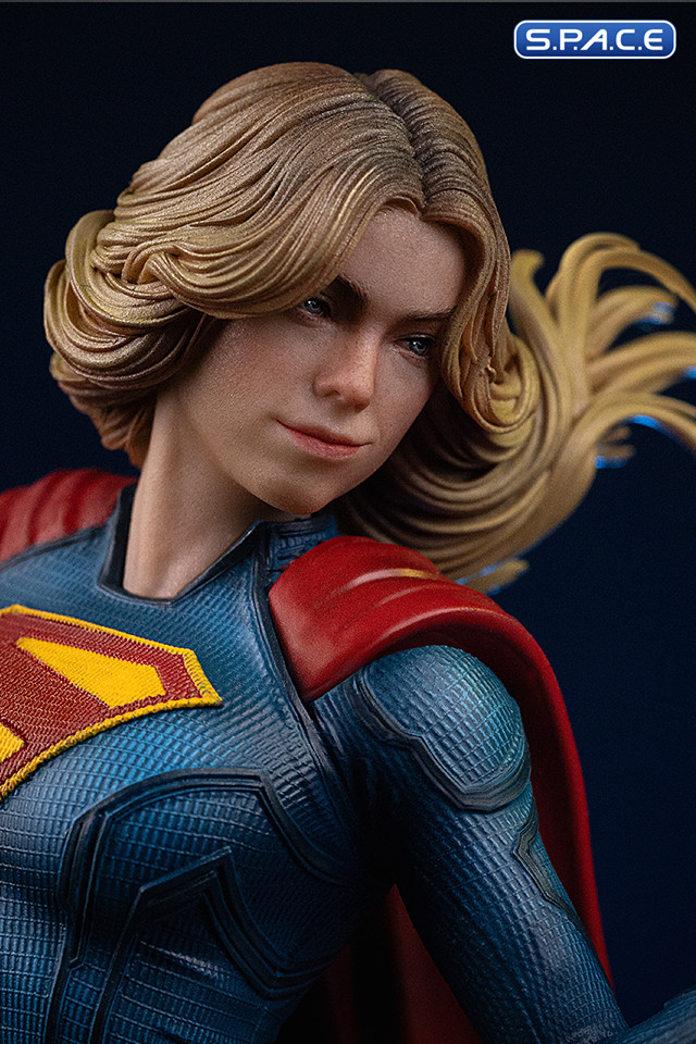 1/10 Scale Supergirl & Krypto Art Scale Statue (Supergirl)