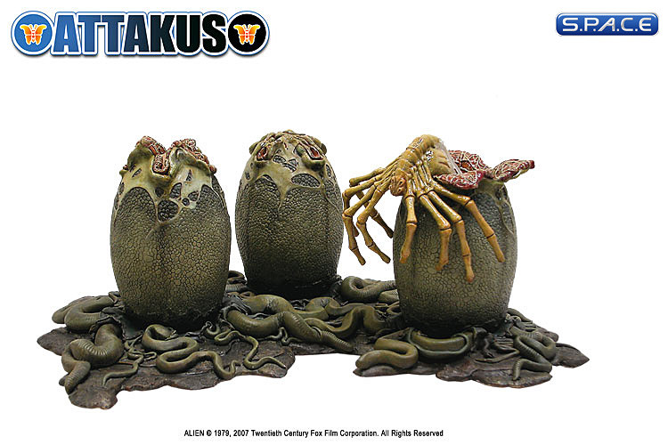 Alien Birth Statue (3 Eggs & 1 Face Hugger)