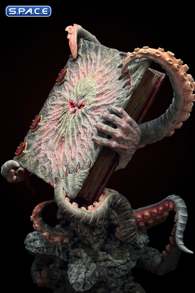 1/10 Scale H.P. Lovecraft Statue - The Forbidden Edition (Masters of Madness)